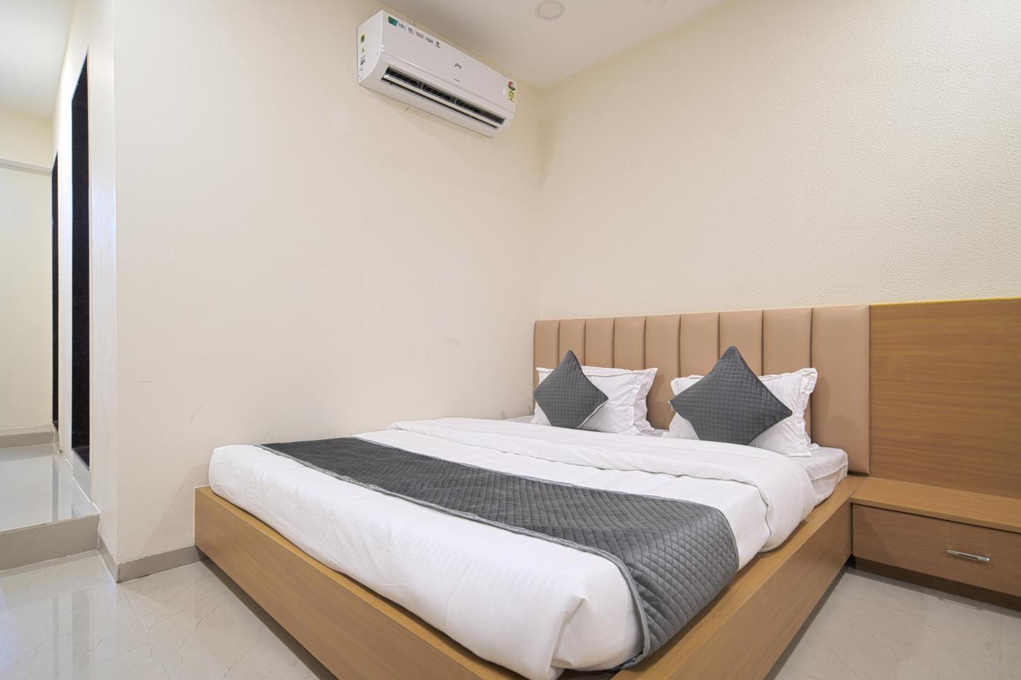 Hotel Shivlok ウッジャイン 部屋 写真