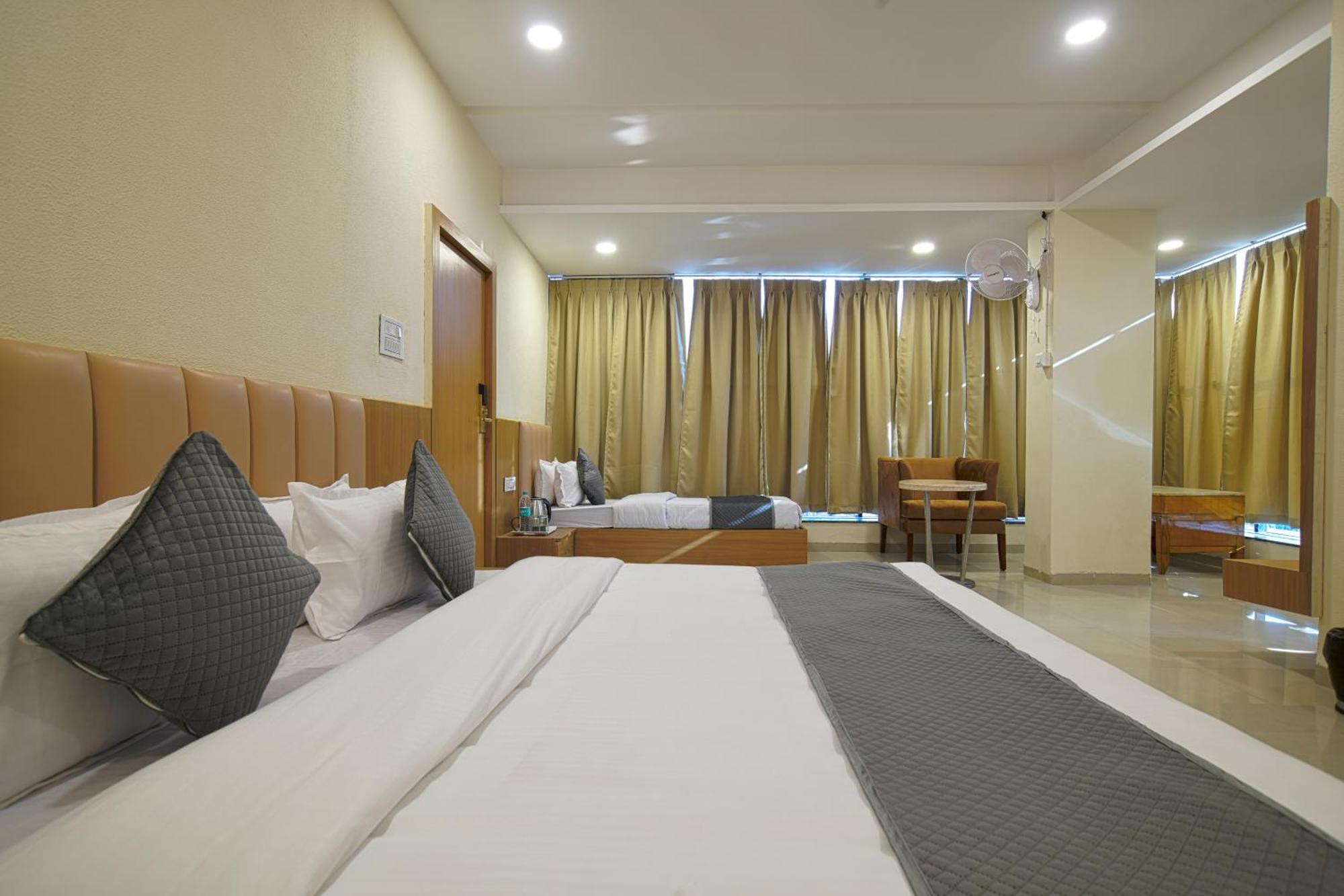 Hotel Shivlok ウッジャイン 部屋 写真