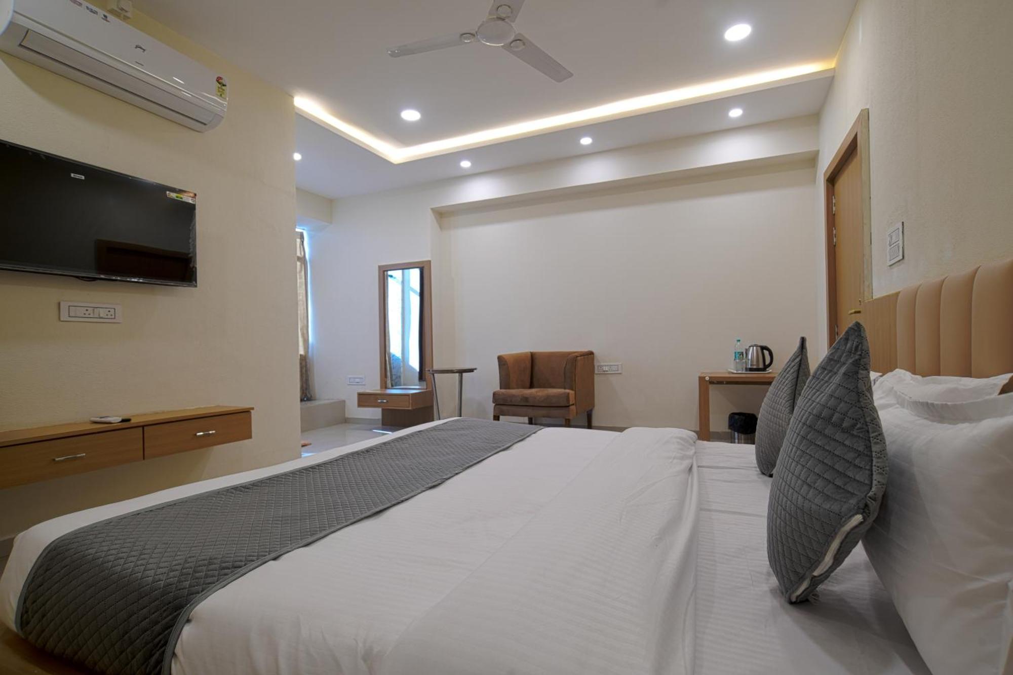 Hotel Shivlok ウッジャイン 部屋 写真